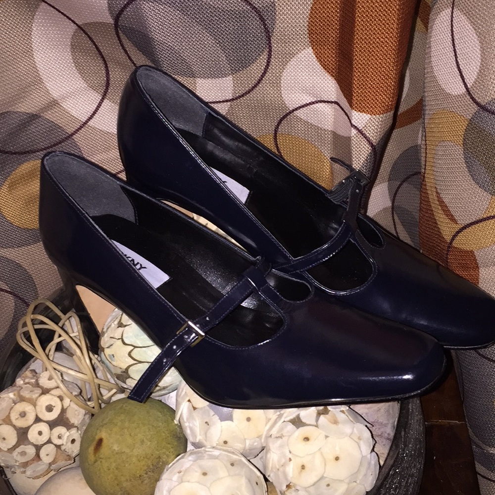 DKNY square toe Mary Jane